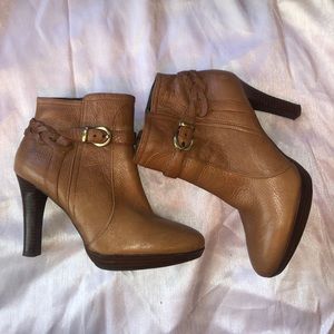 Banana Republic Boots with heel